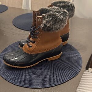 Water resistant boots